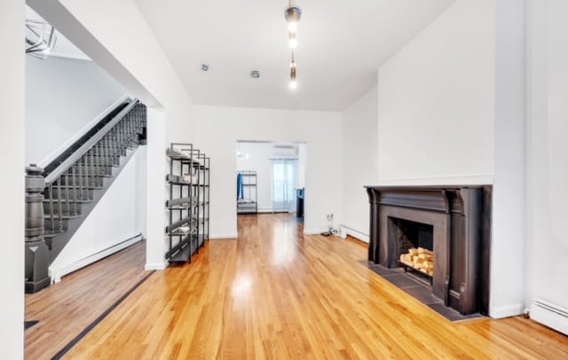 13 2nd Ave, Unit Unit #2 in Newark, NJ - Building Photo