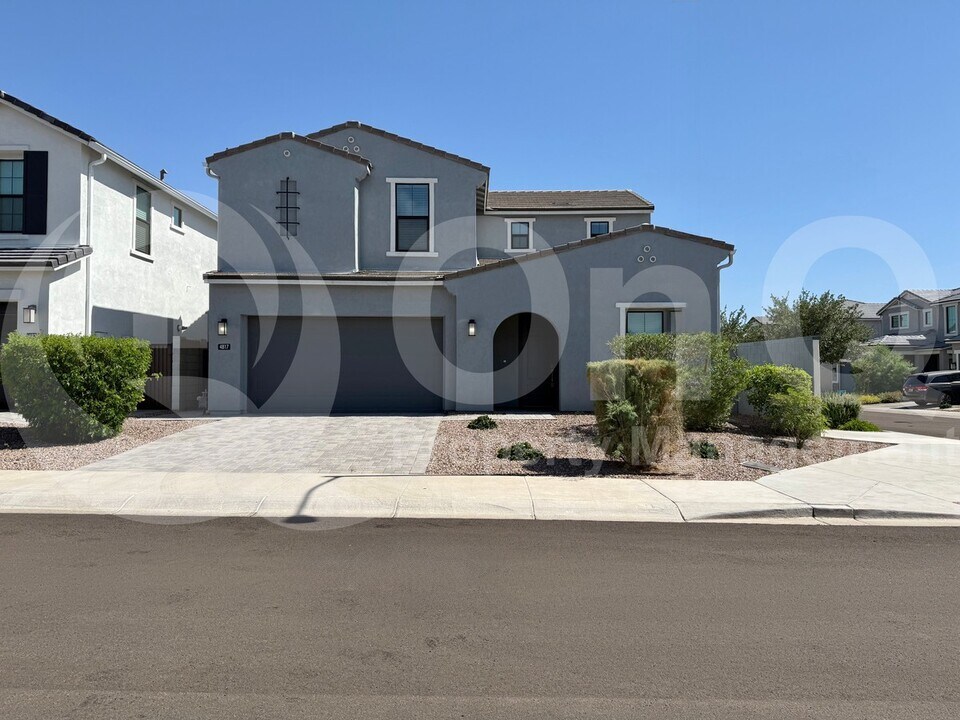 4817 E St John Rd in Scottsdale, AZ - Building Photo
