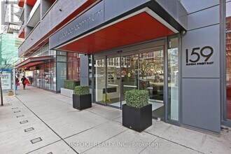 159-3159 Dundas St E in Toronto, ON - Building Photo - Building Photo
