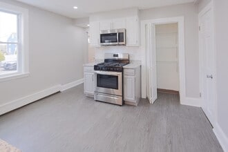 259 Calvary St in Waltham, MA - Building Photo - Building Photo