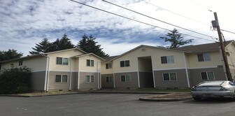 3410-3414 SE 143rd Ave in Portland, OR - Building Photo