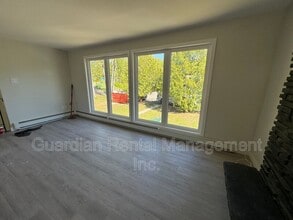 329 Albany St in Thunder Bay, ON - Building Photo - Building Photo