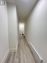 3 Abbot St in St Catharines, ON - Building Photo