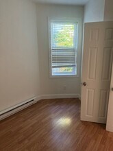 2111 Shields St in Philadelphia, PA - Building Photo - Building Photo