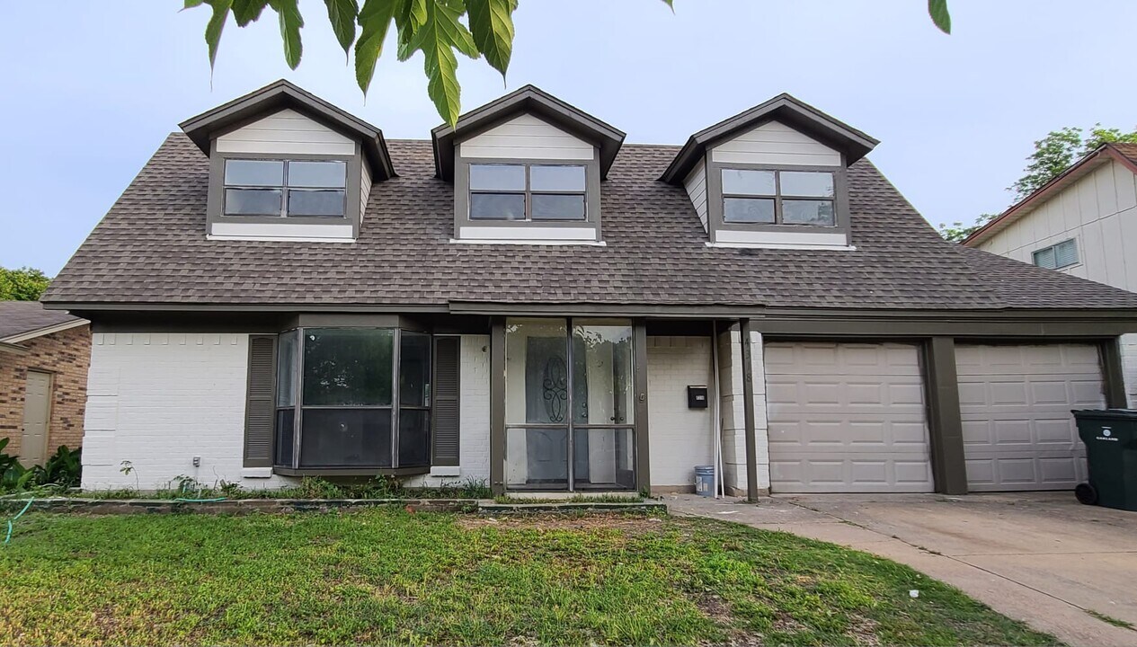 4318 Jenny Ln in Garland, TX - Building Photo