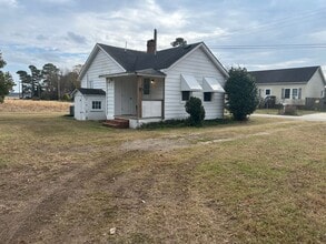 1180 E Ridge Rd in Shawboro, NC - Building Photo - Building Photo
