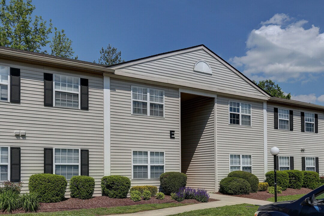 Ridgewood in Greenbrier, TN - Building Photo