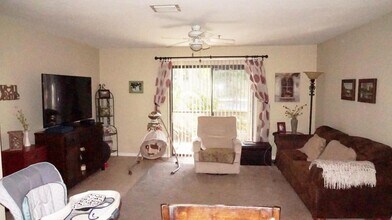 4037 Crockers Lake Blvd-Unit -2017 in Sarasota, FL - Building Photo - Building Photo