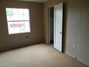 402 N A St in Duncan, OK - Building Photo - Building Photo