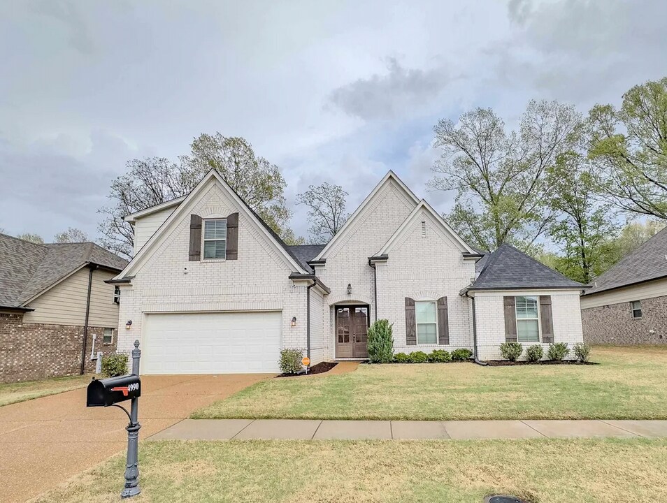 4990 Granite Creek Rd in Memphis, TN - Building Photo