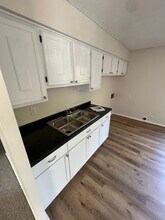 923 Hillside Dr in Danville, IL - Building Photo - Building Photo
