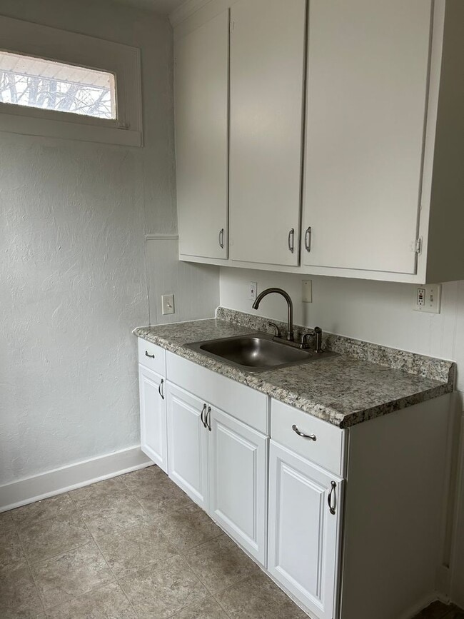 24 N East St in York, PA - Building Photo - Building Photo