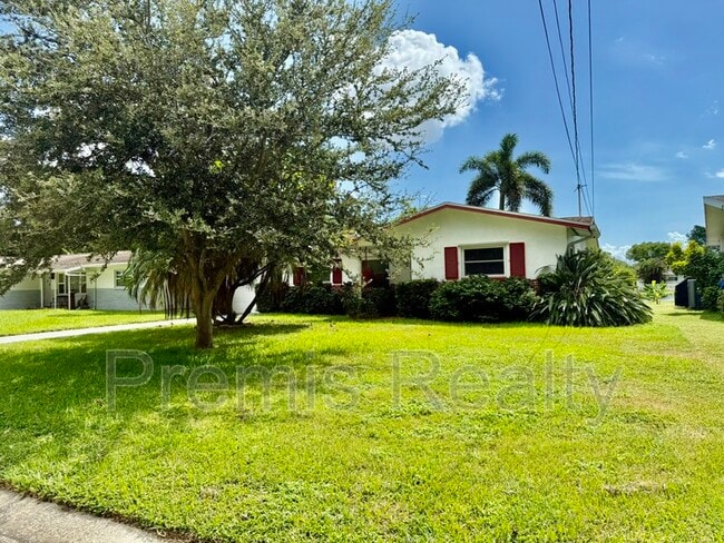 property at 1229 Lazy Lake Rd W