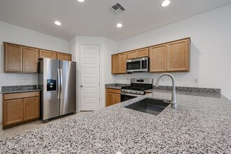 8907 W Colter St in Glendale, AZ - Building Photo - Building Photo