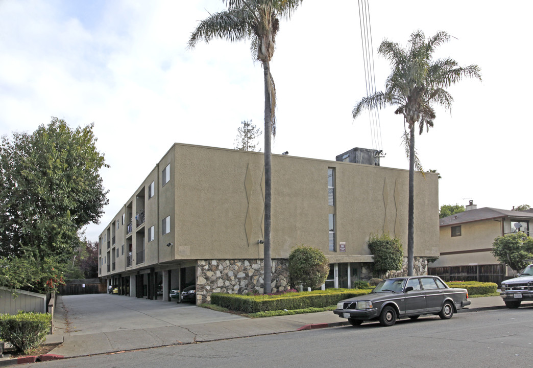 Two O One O'Keefe in Palo Alto, CA - Building Photo