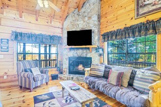 235 Arrowhead Pass in Blue Ridge, GA - Building Photo - Building Photo