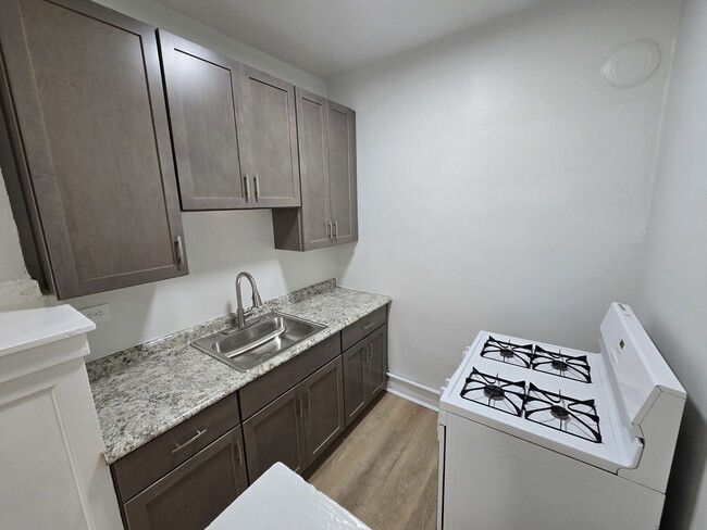 4753 N Monticello Ave in Chicago, IL - Building Photo - Building Photo