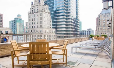 243 Pearl St in New York, NY - Building Photo - Building Photo