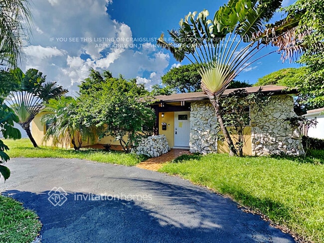 property at 4301 Monroe St