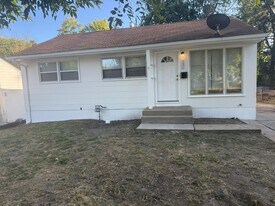 336 Lanark Rd in St. Louis, MO - Building Photo