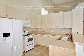 2208 NE 41st Ave in Homestead, FL - Foto de edificio - Building Photo