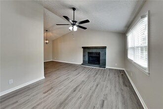 107 Hartley Woods Dr in Kennesaw, GA - Building Photo - Building Photo