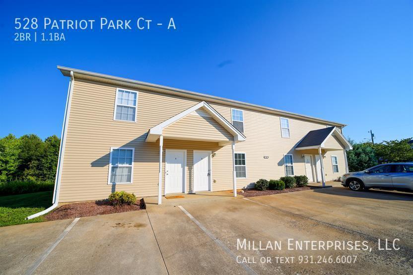 528 Patriot Park Ct in Clarksville, TN - Building Photo