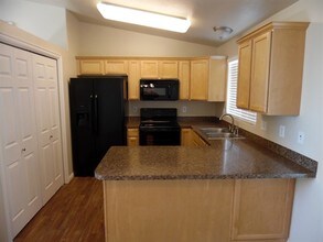 2872 W 2075 S in Syracuse, UT - Building Photo - Building Photo
