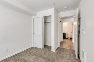 Roseland Apartments in Portland, OR - Building Photo - Building Photo