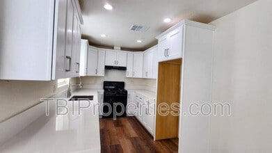 3454 Wallace St in Jurupa Valley, CA - Building Photo - Building Photo