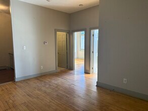 408 Central St in Franklin, NH - Building Photo - Building Photo