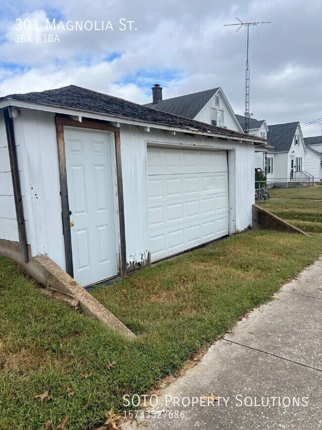 301 Magnolia St in Perryville, MO - Building Photo - Building Photo