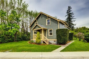 2190 Washington St in Ferndale, WA - Building Photo