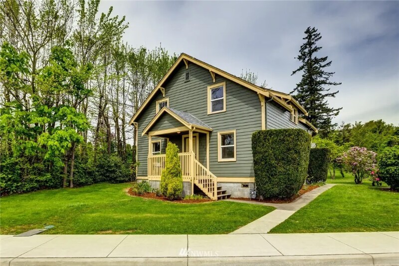 2190 Washington St in Ferndale, WA - Building Photo