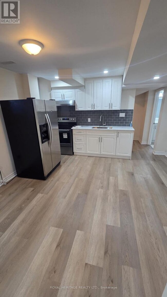 property at 49 Everingham Cir