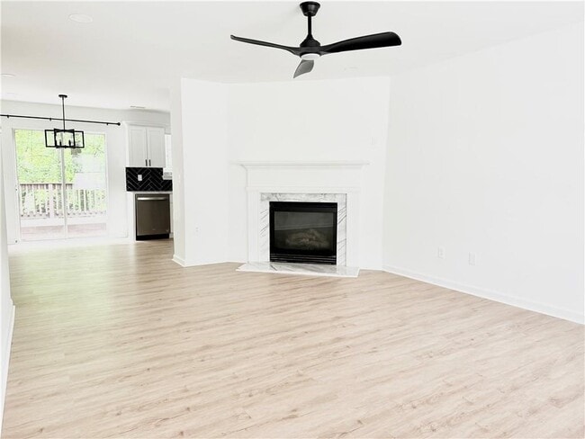 900 Melrose Park Pl in Lawrenceville, GA - Building Photo - Building Photo