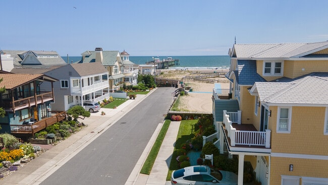 7600 Bayshore Dr in Margate City, NJ - Foto de edificio - Building Photo