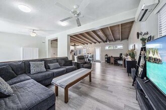 3309 SW 16th St in Fort Lauderdale, FL - Building Photo - Building Photo