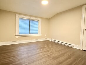 1073 Albert Rd in Windsor, ON - Building Photo - Building Photo