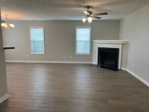 164 Edisto Ct in Raeford, NC - Building Photo - Building Photo
