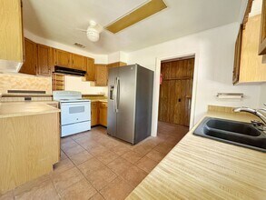 1189 Pebble Beach Rd in Lakehills, TX - Building Photo - Building Photo