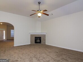 1687 Preserve Park Dr in Loganville, GA - Building Photo - Building Photo