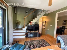 833 Weirs Blvd in Laconia, NH - Building Photo