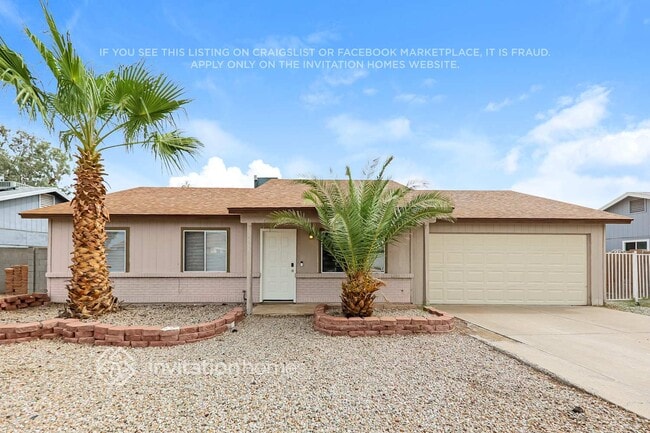 property at 3029 N Comanche Dr