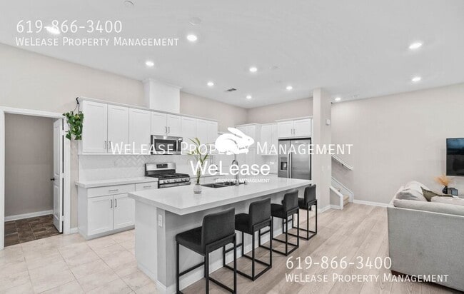 property at 2098 Bluestone Cir