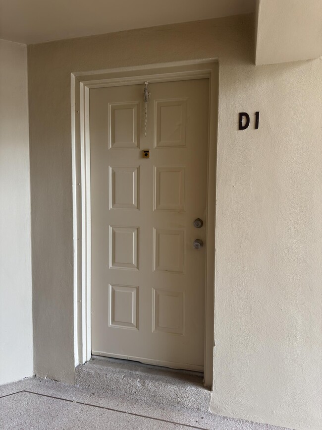 614 Sea Pine Way in West Palm Beach, FL - Building Photo - Building Photo