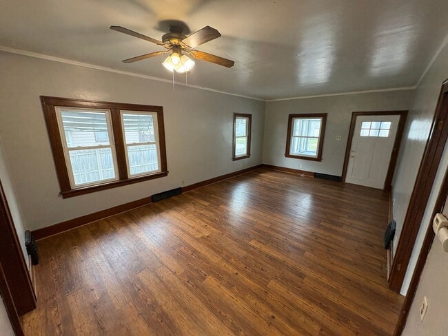 property at 717 Kern St