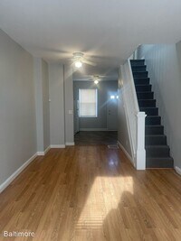 406 N Port St photo'