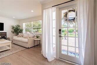 1530 Mandarin Rd in Naples, FL - Building Photo - Building Photo