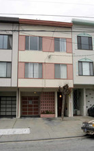 226 88th St in Daly City, CA - Foto de edificio - Building Photo